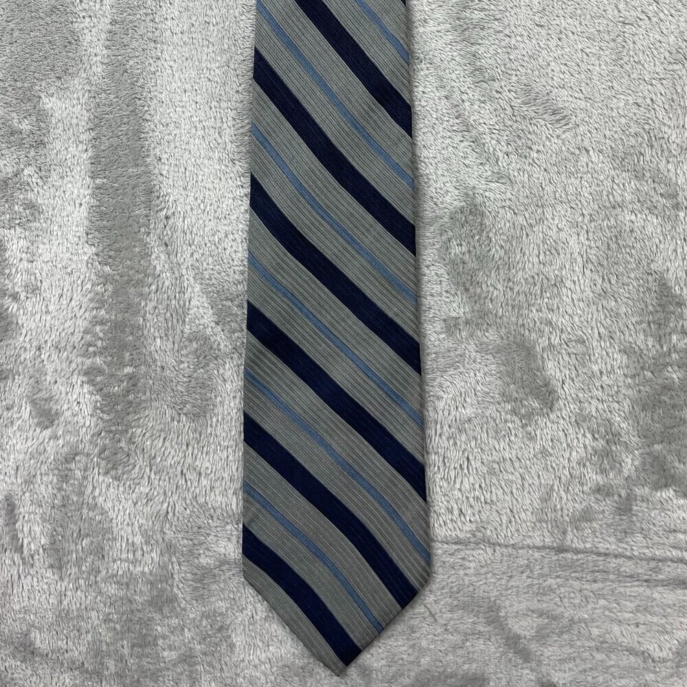 Nautica Men's Classic 100% Silk Neck Tie - Picture 1 of 8